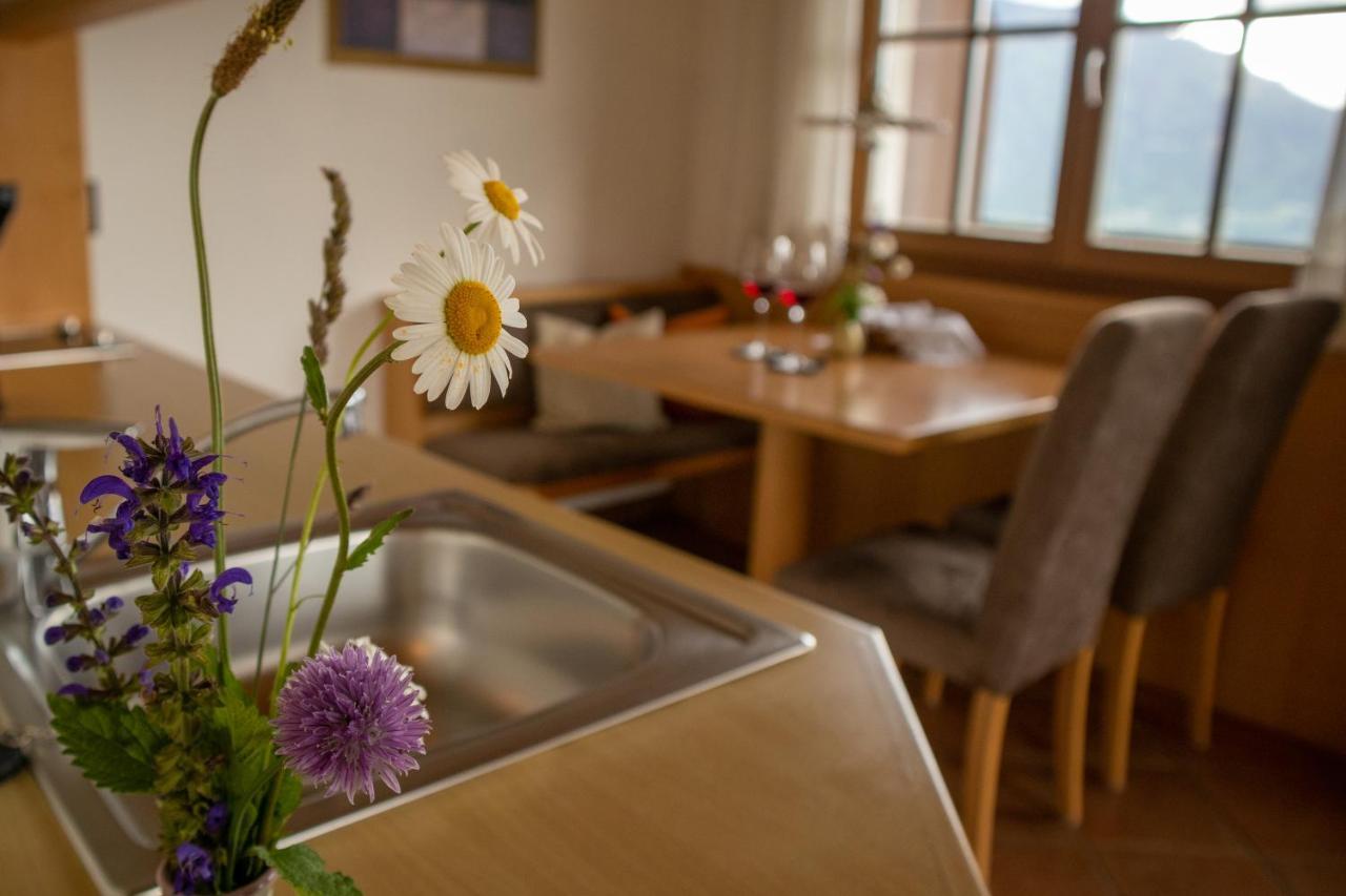 Schwarzplatterhof Apartment Merano Ngoại thất bức ảnh