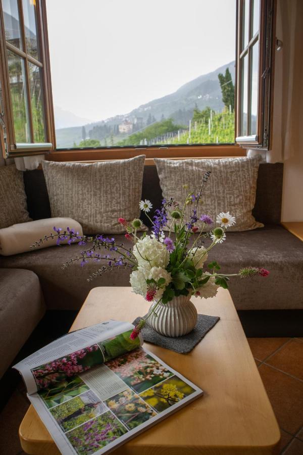 Schwarzplatterhof Apartment Merano Ngoại thất bức ảnh
